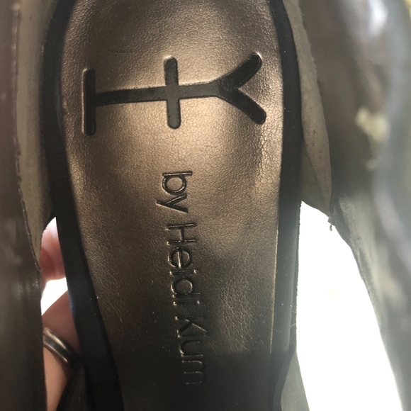 Heidi Klum Pumps - Picture 3 of 3